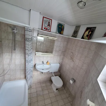 Appartement Messezimmer Am Thewissenweg