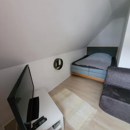 Messezimmer Am Thewissenweg Appartement Düsseldorf