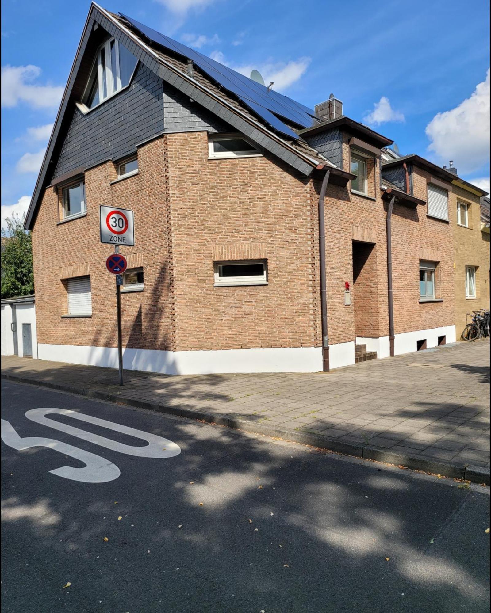 Appartement Messezimmer Am Thewissenweg