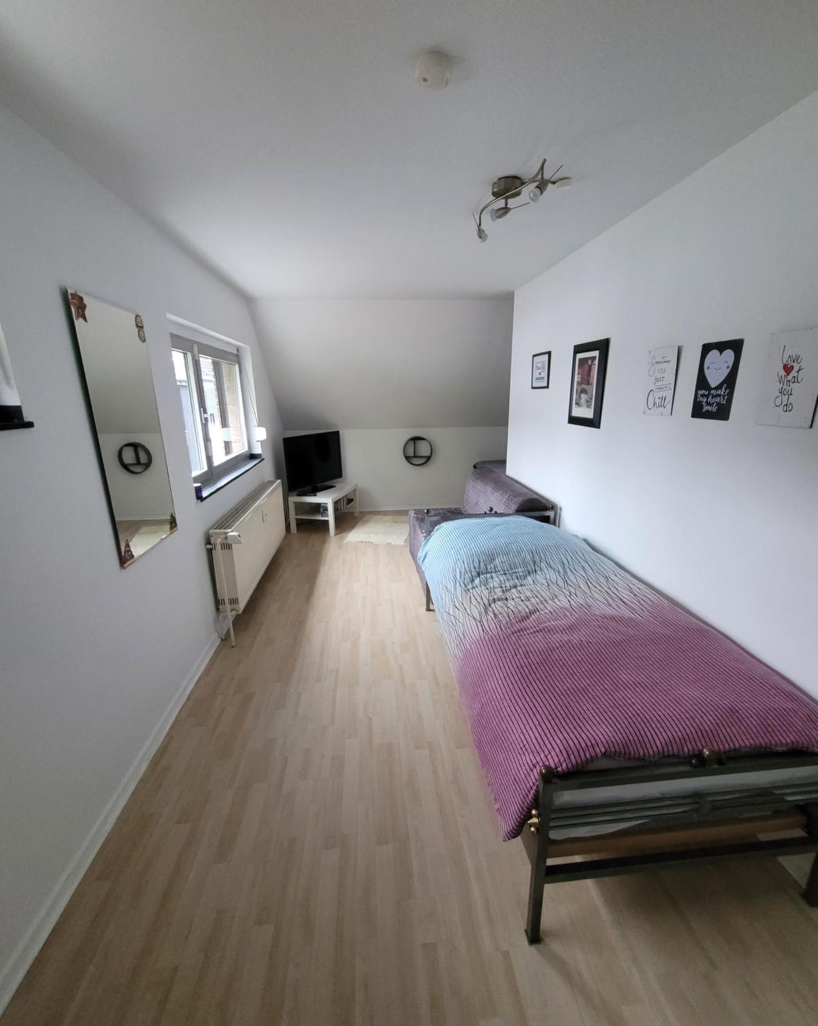 Appartement Messezimmer Am Thewissenweg Düsseldorf
